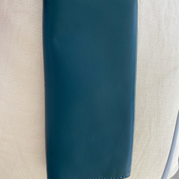 Tory Burch Penelope Clutch - Picture 5 of 5